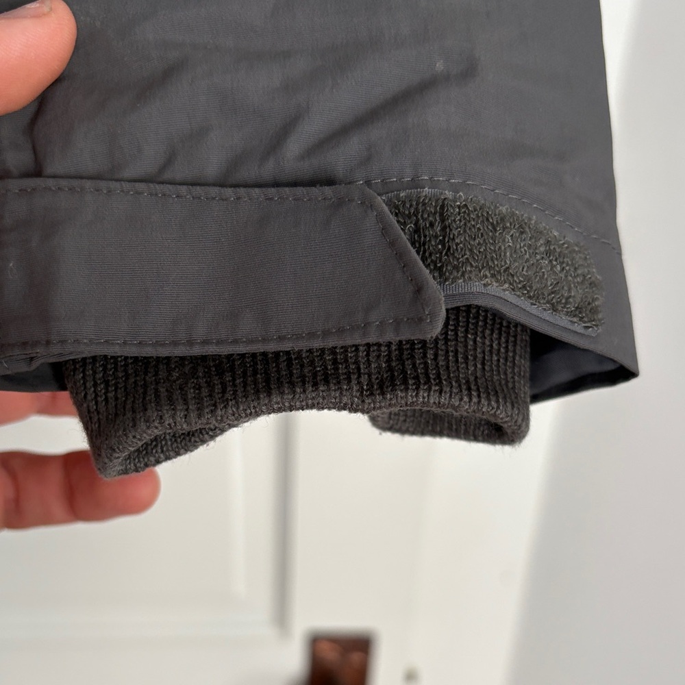 Lands' End Men's Dark‎ Gray Performance Jacket - Picture 4 of 8